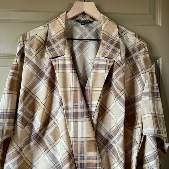 Lauren Ralph Lauren Tan Blue Plaid Wrap Plaid Blouse Womens 1X Long Sleeve - Picture 3 of 12